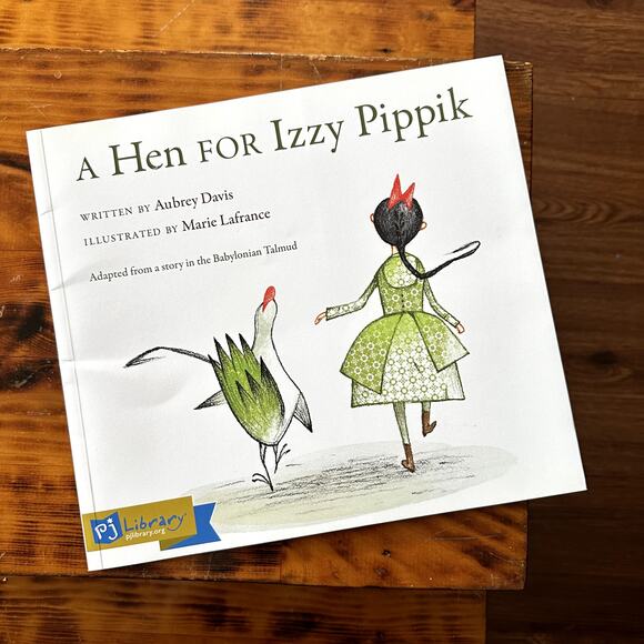 PJ Library A Hen For Izzy Pippik Jewish Paperback Book - Picture 1 of 9